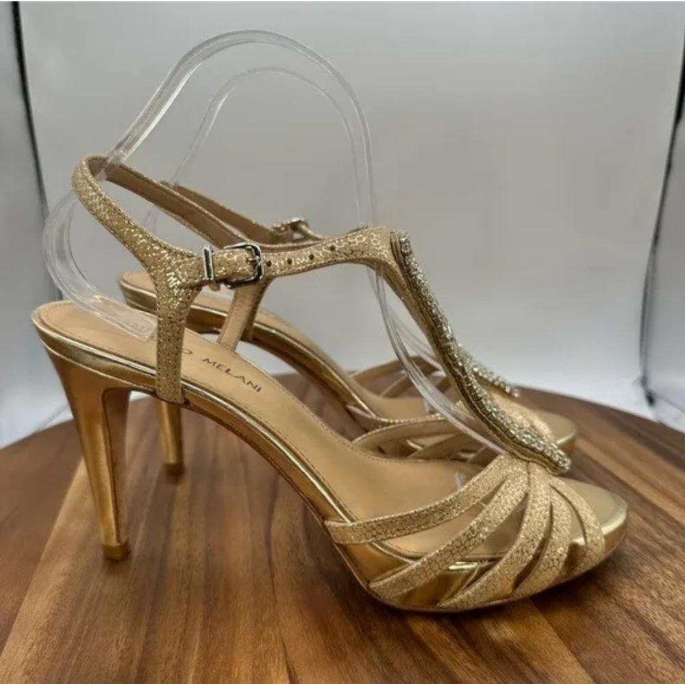 Antonio Melani Gold pumps